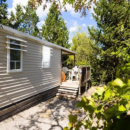 Mobil-home Confortable Avec Terrasse - Api-1-52-652 *
